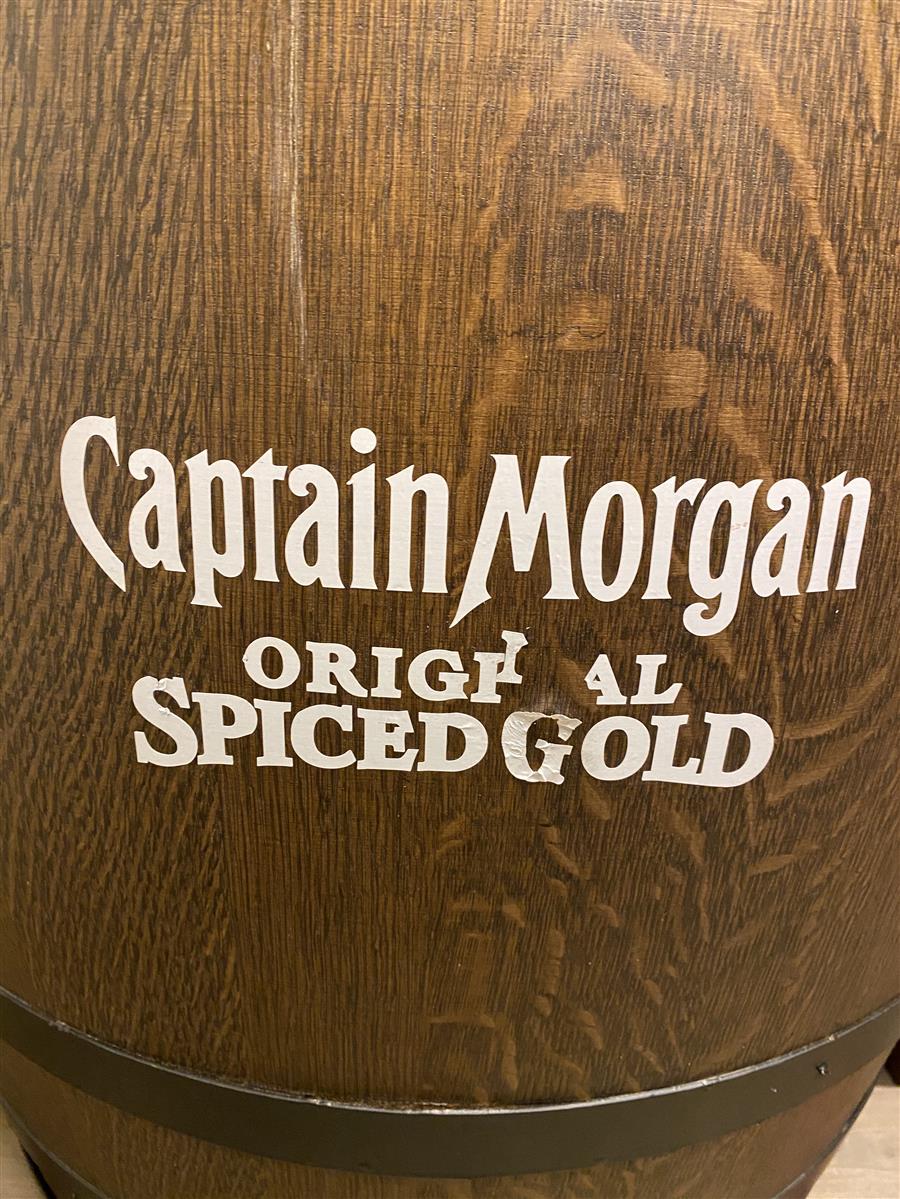 1x Tavolo XL a Botte di Legno Captain Morgan Rum – Vista 4