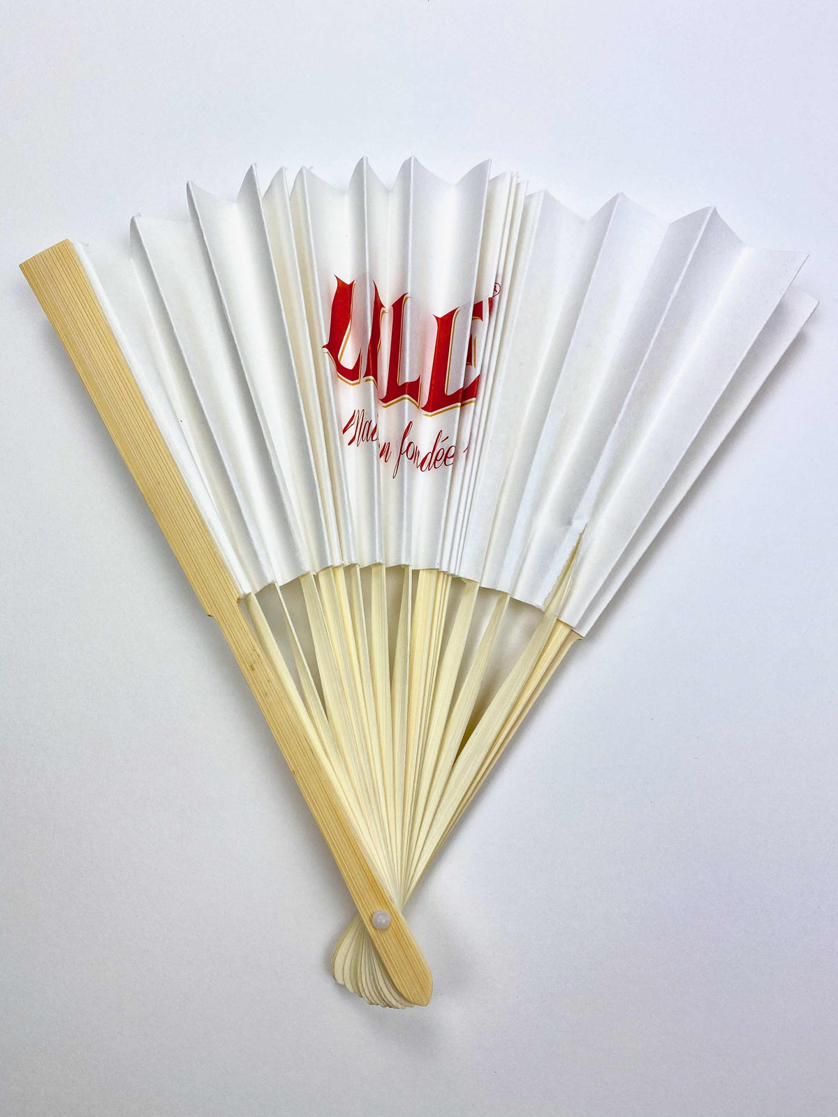 1x Lillet Aperitif Ventaglio in legno + carta – Vista 2