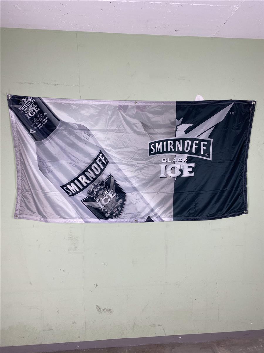 1x Smirnoff Vodka Bandiera Ice Black 190 x 90