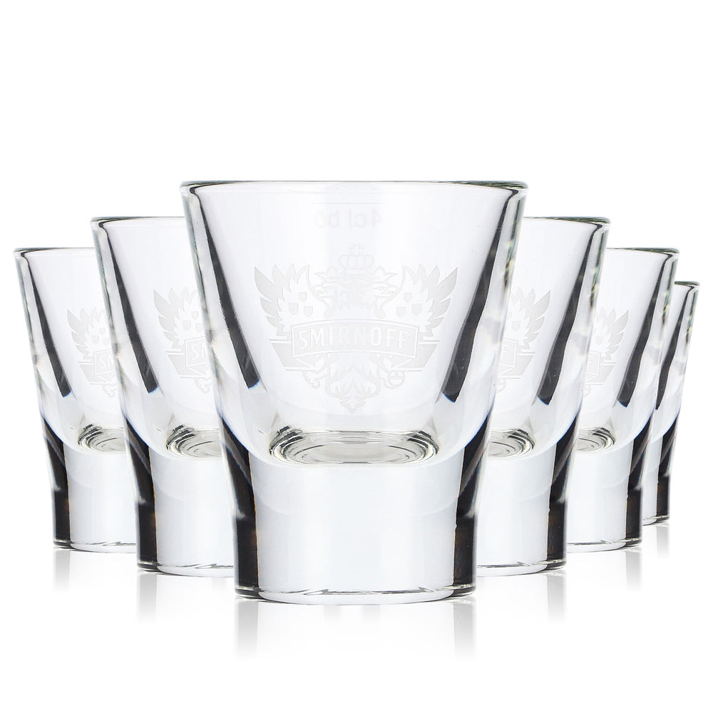 6 bicchieri da 2 cl per vodka Smirnoff + bicchierini da 4 cl per shot