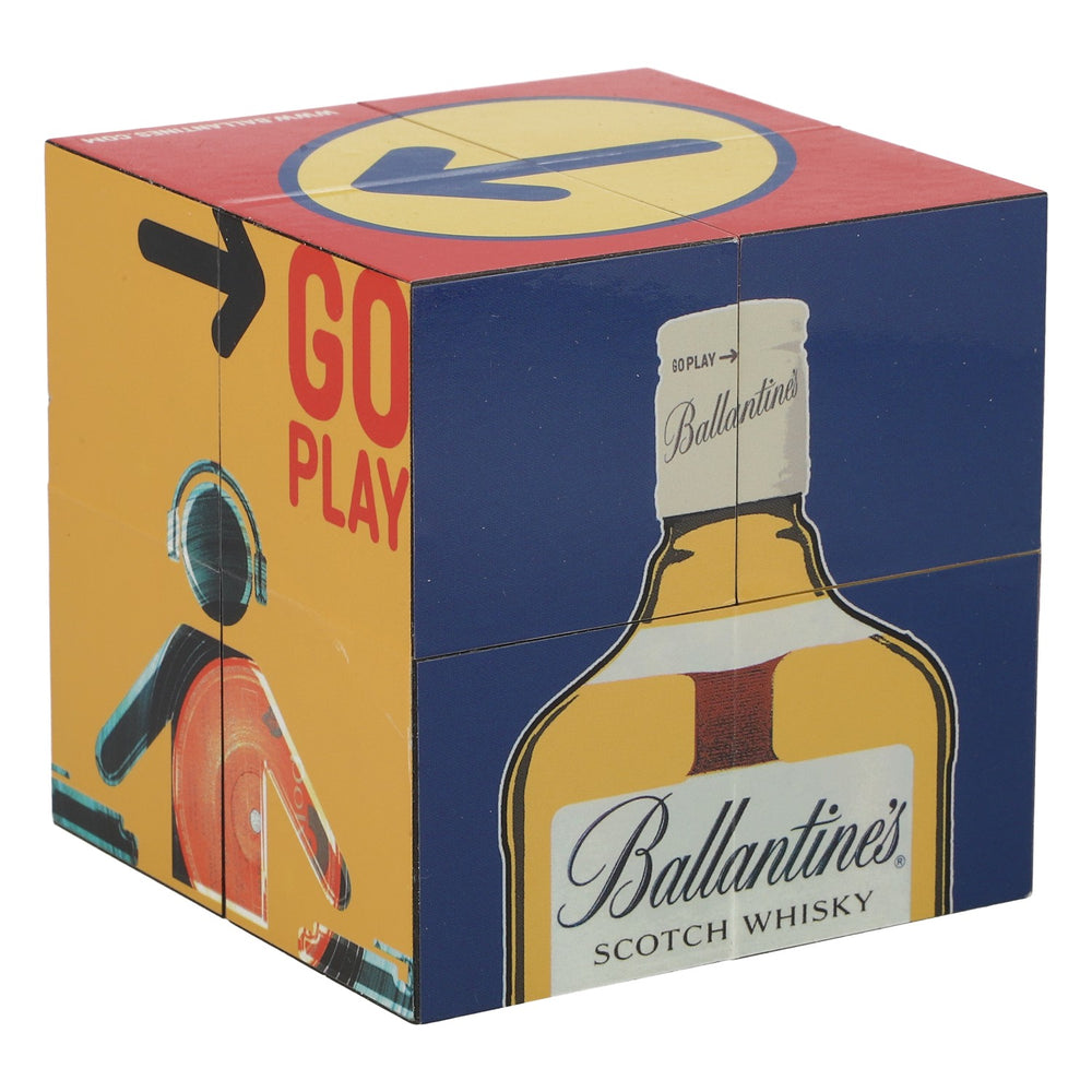 Ballantines Whisky Magic Cube Family Puzzle Cubes - Pezzo da collezione