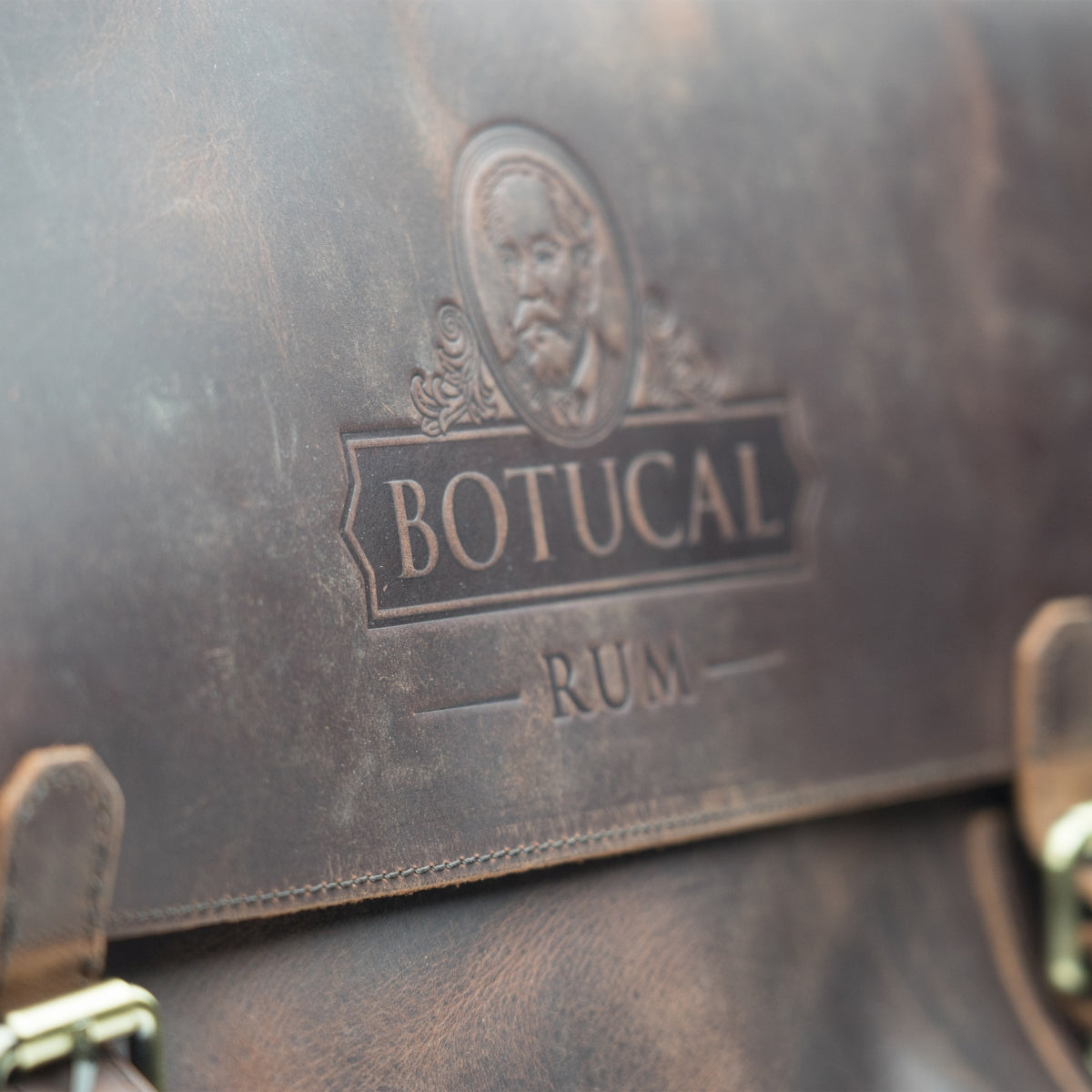 Botucal Rum Borsa a tracolla in pelle Cartella con scomparto per laptop Borsa da viaggio in pelle – Vista 3