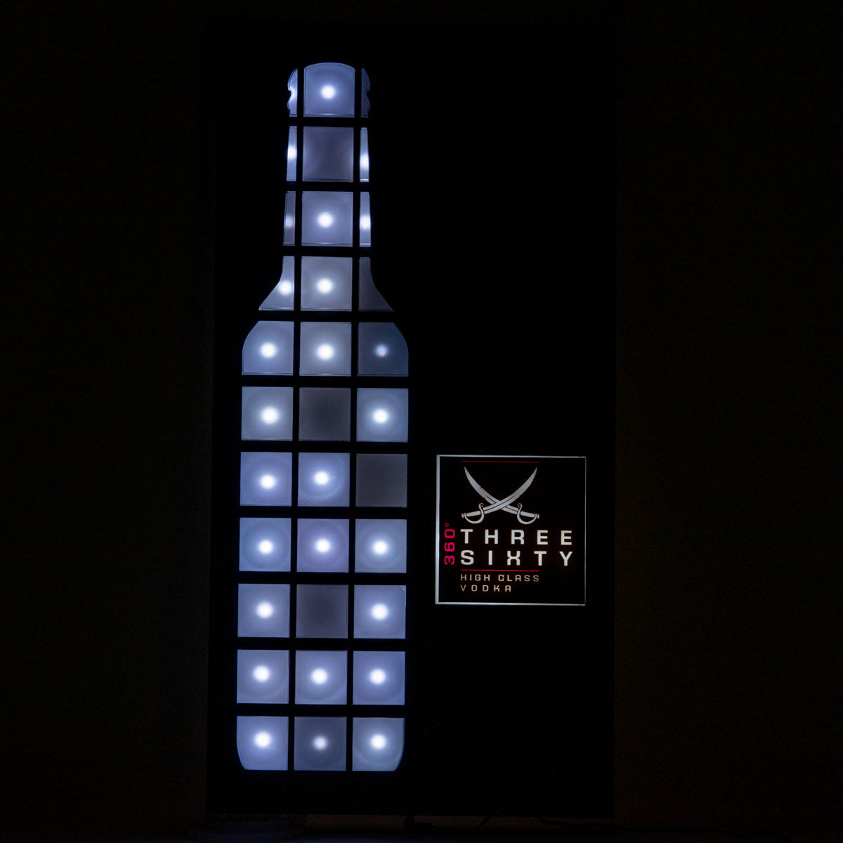 Three Sixty Insegna luminosa Luminated LED Wallsign Decorazione per bancone Merch B-WARE – Vista 3
