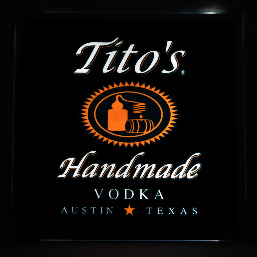 Insegna luminosa Titos Vodka Luminated LED Wallsign 51x51cm Decorazioni per bar Merchandise
