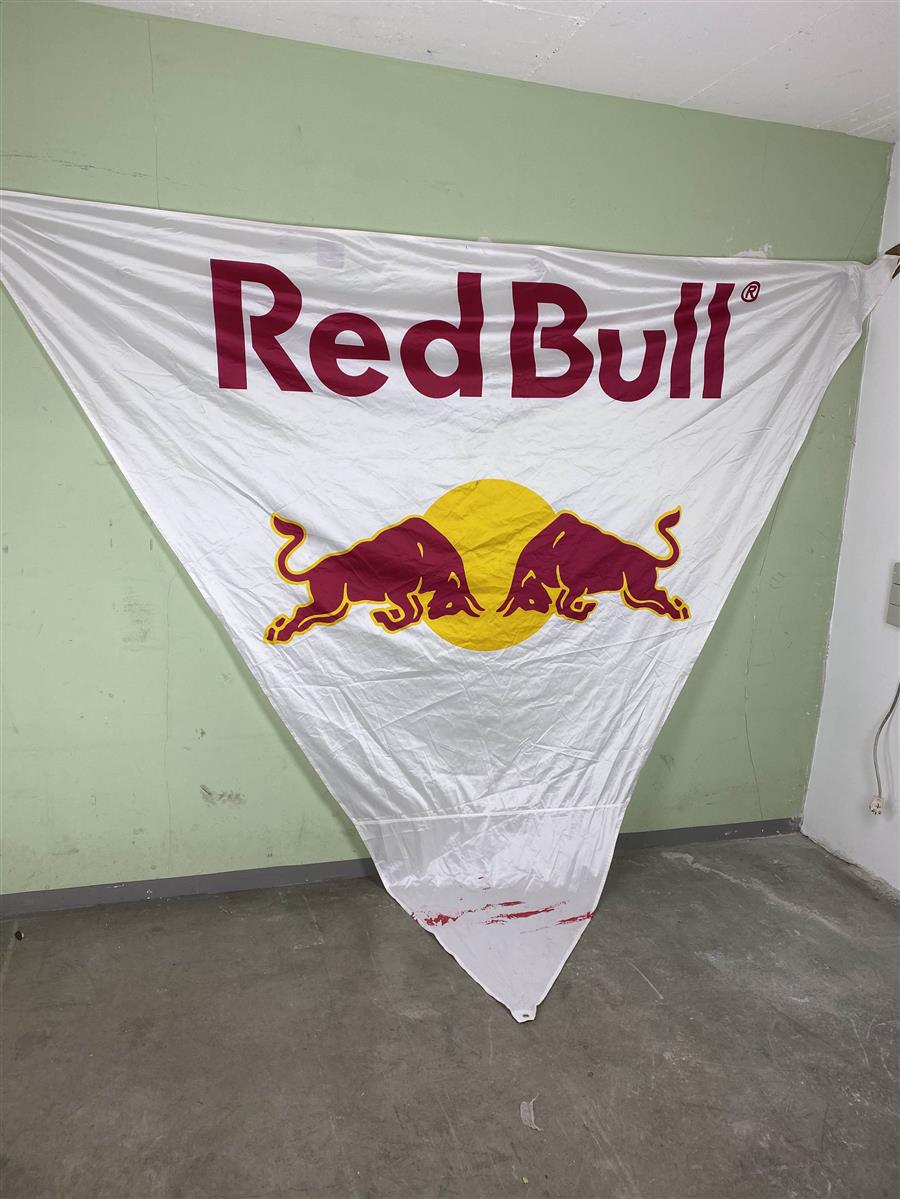 1x Bandiera Red Bull Energy 320 x 320 x 320