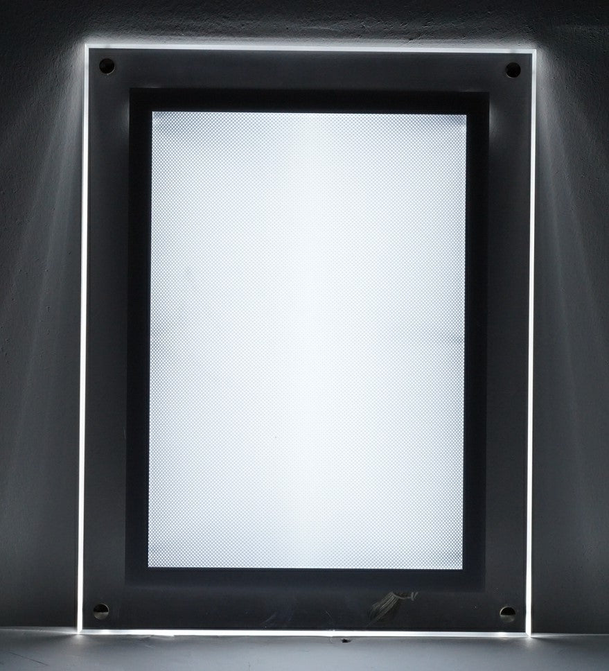 1x Cornice illuminata per poster Red Bull Energy A4 con dimmer