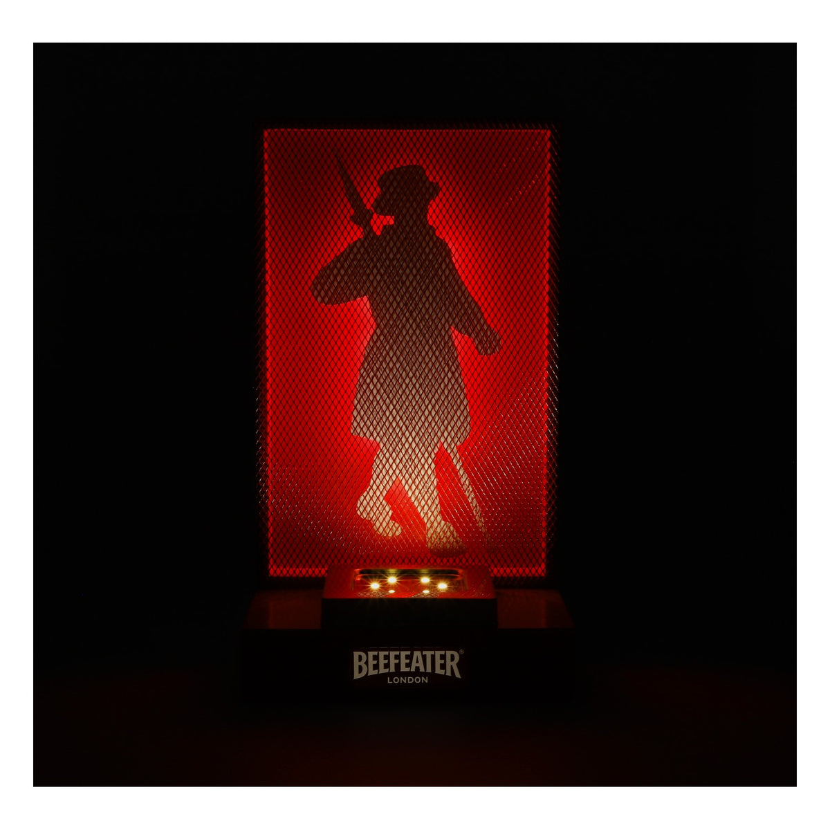 Espositore per bottiglie Beefeater Gin Glorifier a LED con griglia in alluminio, batteria e alimentatore – Vista 6