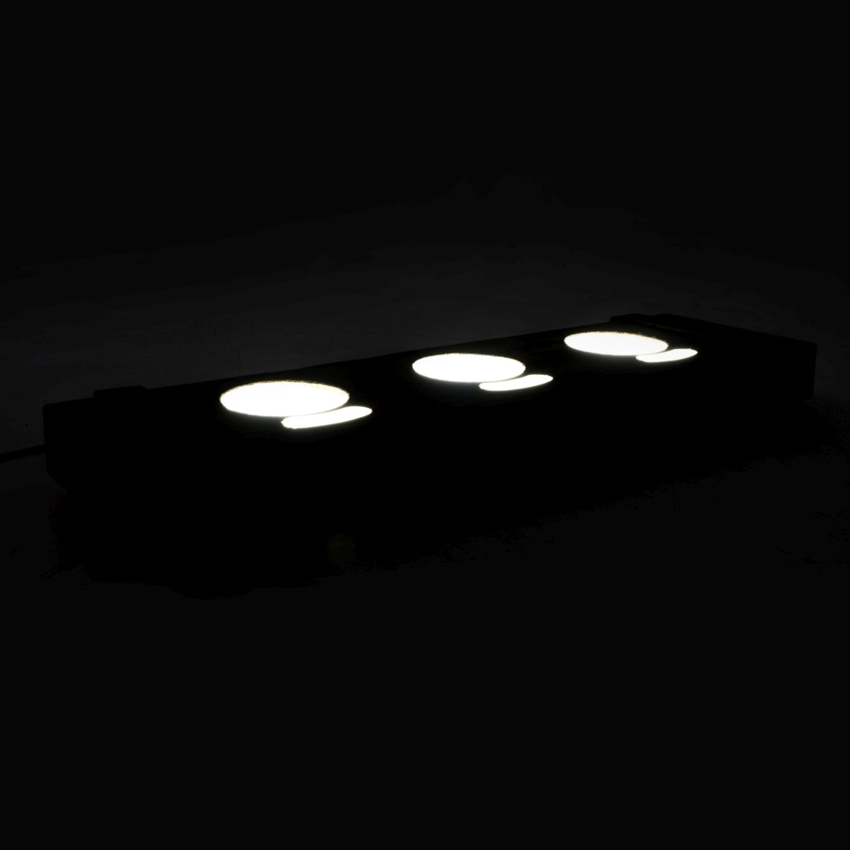 Captain Morgan Rum Glorifier LED Espositore per 3 bottiglie con illuminazione in vero legno – Vista 2