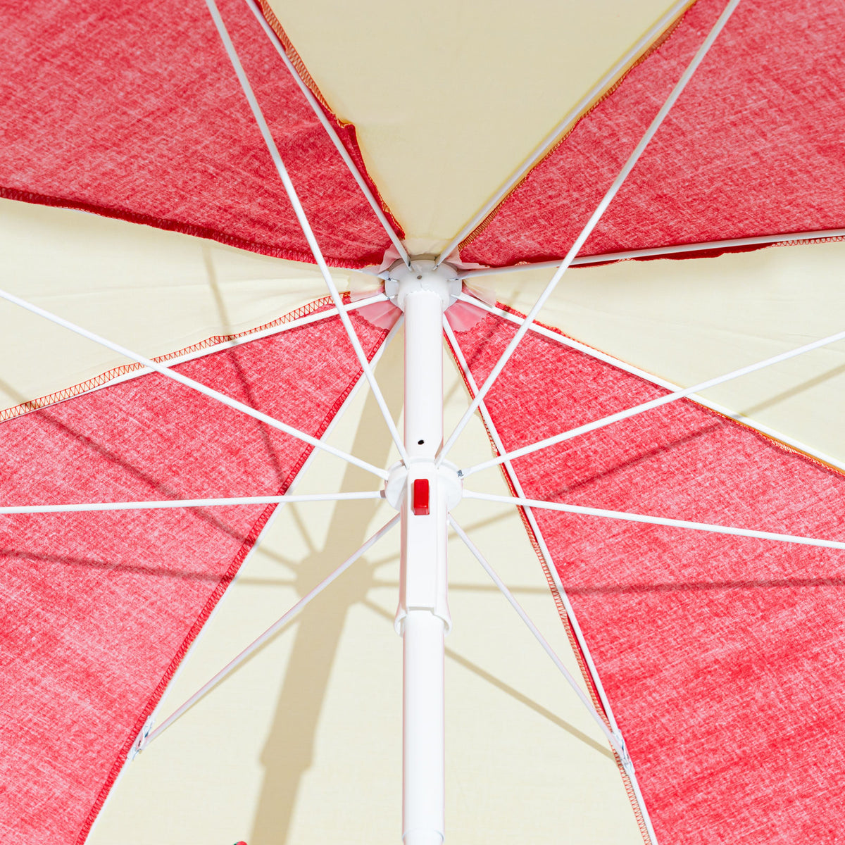 Ombrellone Gordon’s Gin 2x2 m rosso – Vista 3