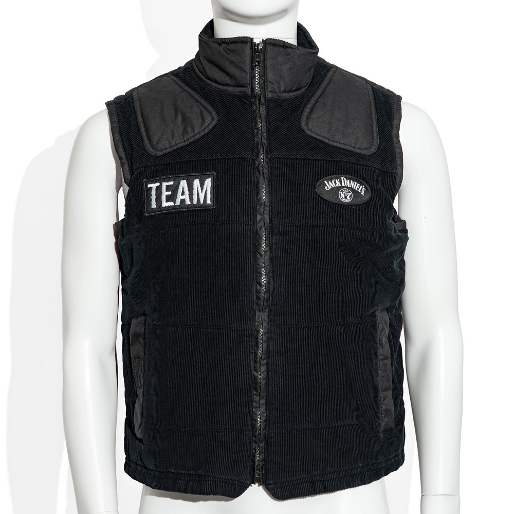 Gilet in tessuto misto con logo Jack Daniels a forma di cuore sul petto, modello rotondo