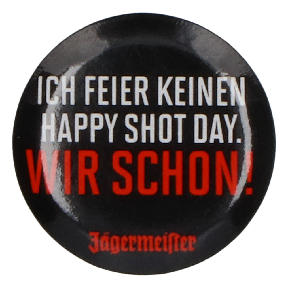 Spilla con il liquore Jägermeister: "Io non festeggio l'Happy Shot Day. Noi sì!"