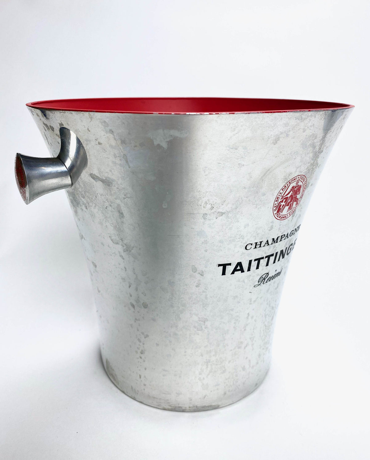 Taittinger Champagne Raffredda bottiglie Contenitore per cubetti di ghiaccio Secchiello in metallo con rosso – Vista 3