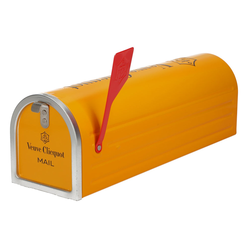 Scatola per bottiglie di champagne Veuve Clicquot, modello da cassetta postale statunitense, in metallo arancione